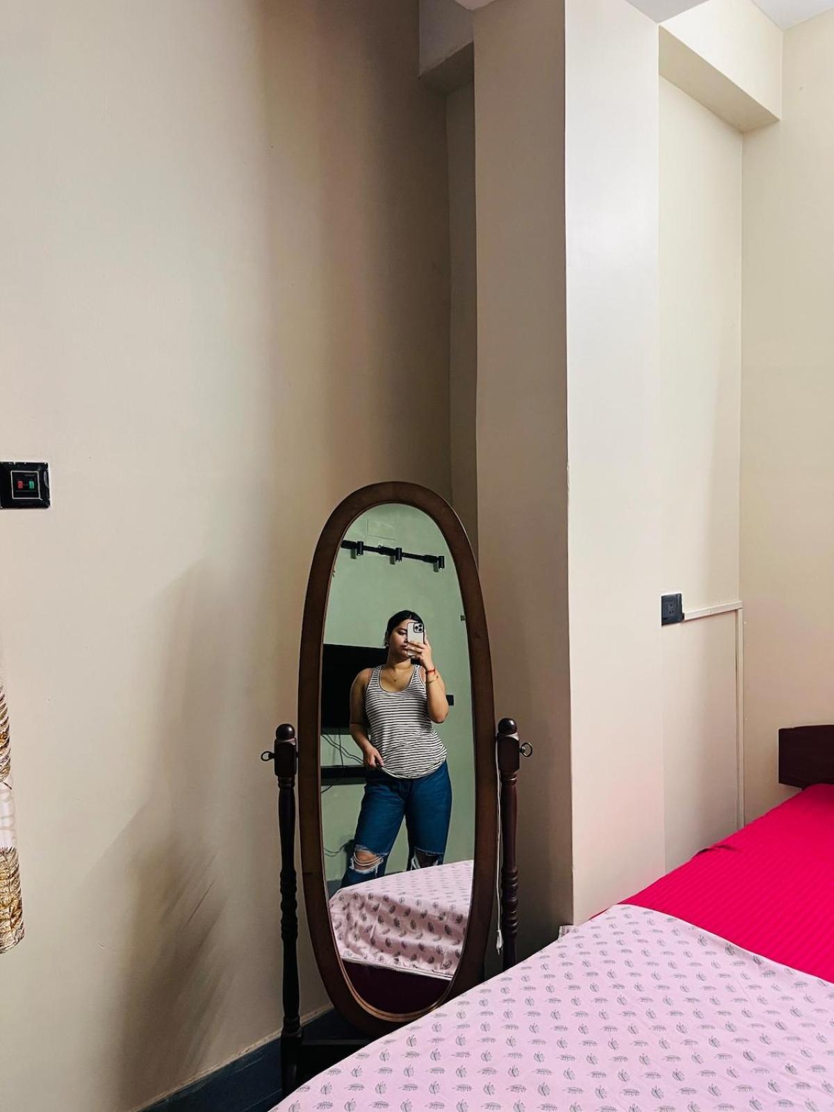 Alipore Abode-stay In The Heart Of